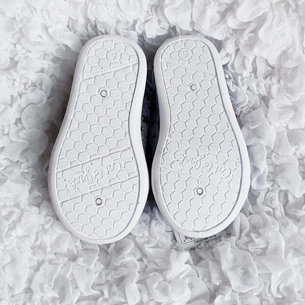🆕️ Baby Girls sneakers Size 5 - Picture 5 of 5